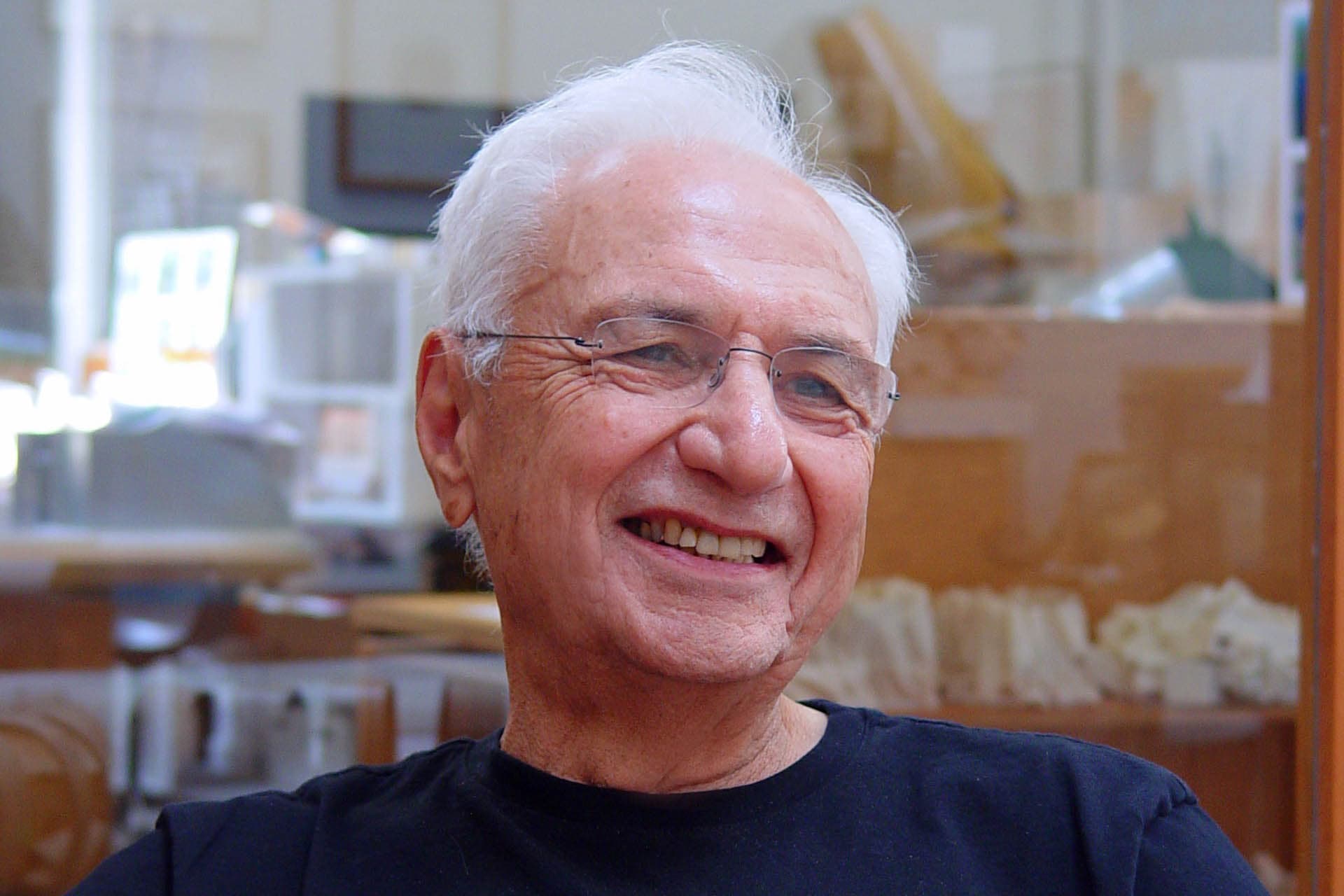 Frank Gehry.